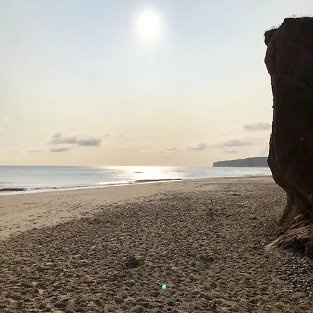 Arthurs Retreat - Part Of The The Bay Village With Pool, Gym And Direct Access, Pub, Restaurant, Tennis And Meadows Walks * Filey