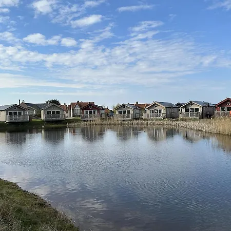 Feriehus Arthurs Retreat - Part Of The The Bay Village With Pool, Gym And Direct Access, Pub, Restaurant, Tennis And Meadows Walks *