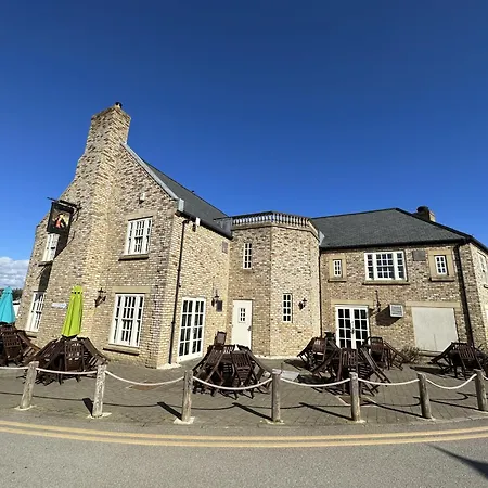 Feriehus Arthurs Retreat - Part Of The The Bay Village With Pool, Gym And Direct Access, Pub, Restaurant, Tennis And Meadows Walks