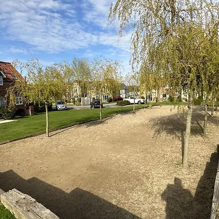 Arthurs Retreat - Part Of The The Bay Village With Pool, Gym And Direct Access, Pub, Restaurant, Tennis And Meadows Walks Filey