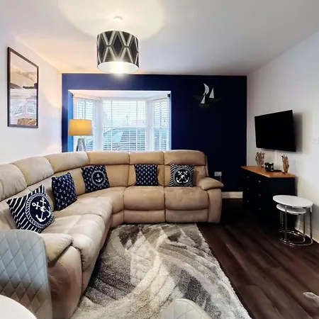Сasa de vacaciones Arthurs Retreat - Part Of The The Bay Village With Pool, Gym And Direct Access, Pub, Restaurant, Tennis And Meadows Walks Filey
