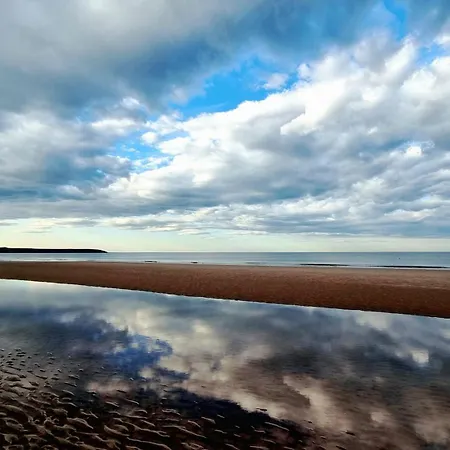 Arthurs Retreat - Part Of The The Bay Filey Holiday Village With Pool, Gym And Direct Beach Access, Pub, Restaurant, Tennis And Meadows Walks * ファイリー